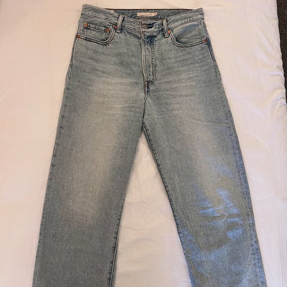 *BRAND NEW* Levis Jeans - Picture 3 of 5